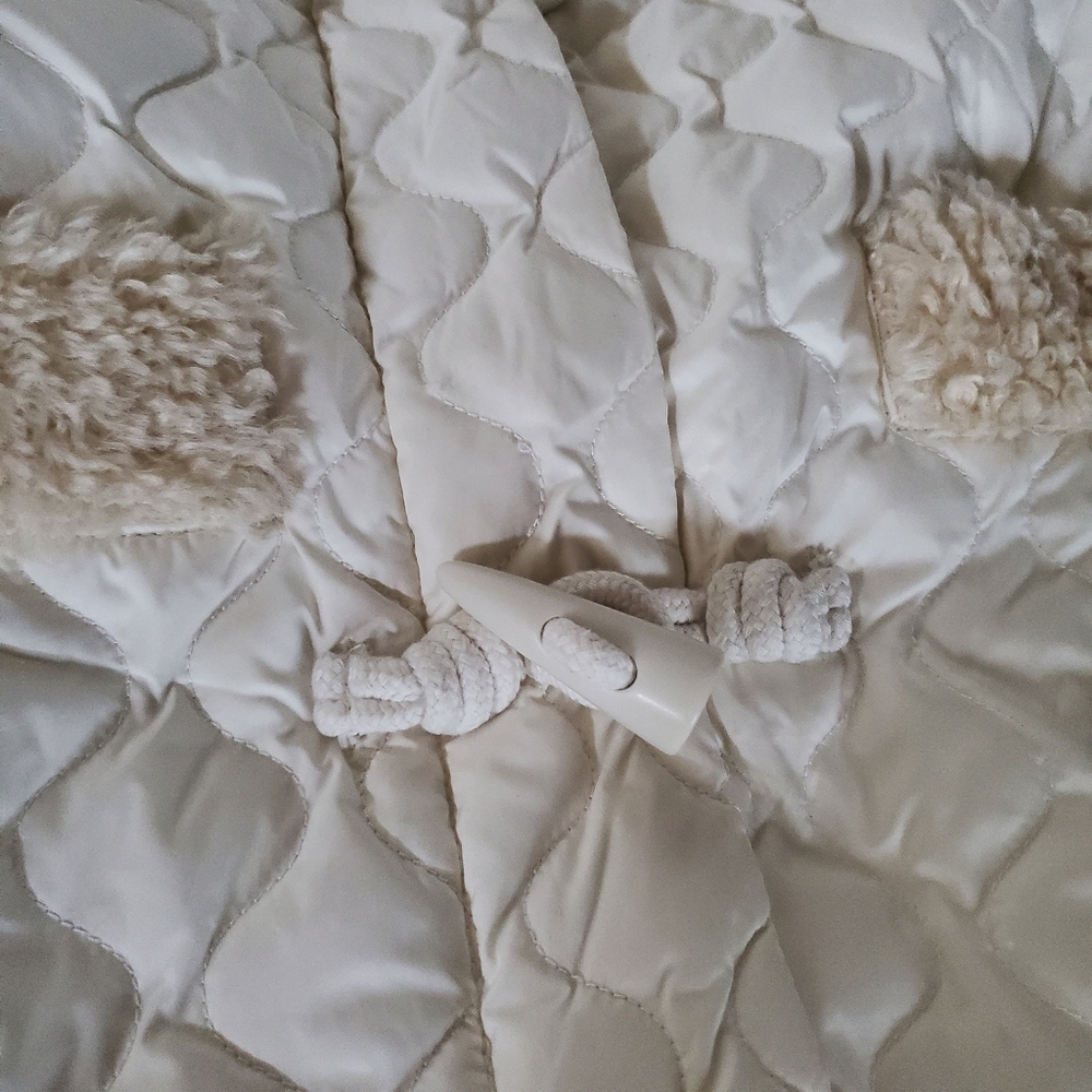 Jacket - Picture 5 of 16